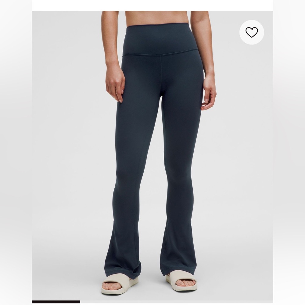 Lululemon Align Mini Flare Legging.  Size 6. Navy.  Short